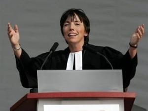 Екс-Лідер німецьких лютеран назвала контрацептиви "даром божим" Екс-Лідер німецьких лютеран назвала контрацептиви "даром божим"