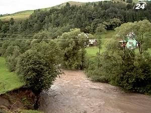 Велика вода прибуває на Закарпаття - 17 травня 2010 - Телеканал новин 24