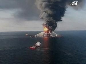 British Petroleum почала відкачувати нафту із свердловини British Petroleum почала відкачувати нафту із свердловини