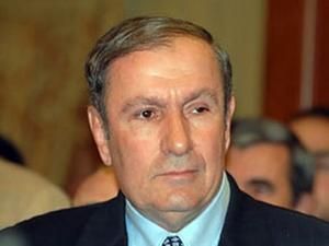 Німеччина закликає Януковича продовжити європейський курс Німеччина закликає Януковича продовжити європейський курс