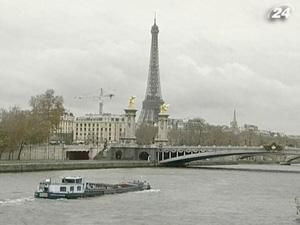 53% французів бояться, що Франція допустить дефолт 53% французів бояться, що Франція допустить дефолт