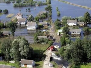 Сьогодні рівень води на закарпатських річках підвищиться на 2–4 метри