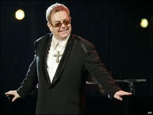 Ісламісти протестують проти концерту Елтона Джона в Марокко Ісламісти протестують проти концерту Елтона Джона в Марокко