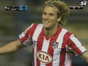 Дієго Форлан - майстер надпотужних пострілів здалеку Дієго Форлан - майстер надпотужних пострілів здалеку