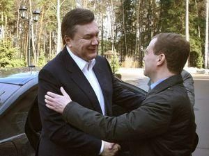 Головний результат візиту Медведєва - відновлення довіри до Януковича Головний результат візиту Медведєва - відновлення довіри до Януковича
