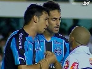 "Сантос" і "Віторія" вперше зіграють у фіналі турніру "Сантос" і "Віторія" вперше зіграють у фіналі турніру