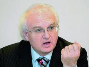 Вакарчук повернувся у львівський університет Вакарчук повернувся у львівський університет