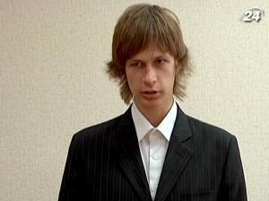 Cтудент вимагає скасувати указ про присвоєння звання героя Бересту Cтудент вимагає скасувати указ про присвоєння звання героя Бересту