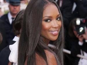 Наомі Кемпбел викликають до суду через алмаз Наомі Кемпбел викликають до суду через алмаз