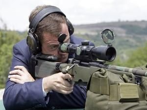 Медведєв не задоволений засобами зв’язку своєї армії Медведєв не задоволений засобами зв’язку своєї армії