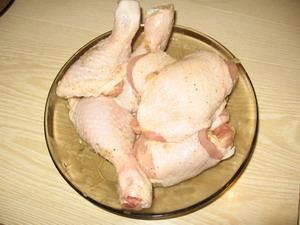 Україна у 2010 році робить акцент на вітчизняну курятину Україна у 2010 році робить акцент на вітчизняну курятину