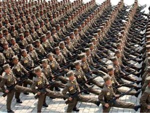 Північна Корея погрожує напасти на Південну
