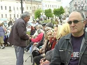 Пенсійний вік в Україні ніхто підвищувати не буде Пенсійний вік в Україні ніхто підвищувати не буде