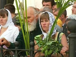 Православні та католики відзначають Свято Трійці Православні та католики відзначають Свято Трійці