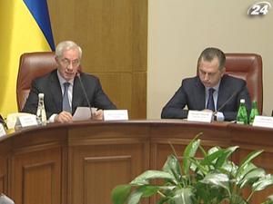 Азаров оцінює зростання ВВП у квітні на рівні 8,5% Азаров оцінює зростання ВВП у квітні на рівні 8,5%