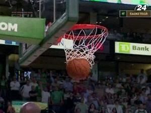 "Бостон" - "Орландо" - розбірки тривають "Бостон" - "Орландо" - розбірки тривають