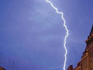 На Вінничині 11 людей отруїлися протипожежним порошком На Вінничині 11 людей отруїлися протипожежним порошком