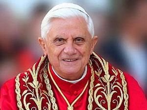 Папа Римський Бенедикт XVI планує відвідати Україну в 2012 році Папа Римський Бенедикт XVI планує відвідати Україну в 2012 році