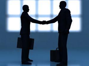 Чотири іспанських банки об'єднуються Чотири іспанських банки об'єднуються