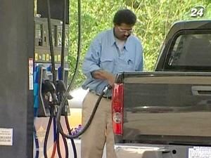 Ціни на нафту різко знизились Ціни на нафту різко знизились