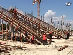 Стадіон та аеропорт у Львові до “Євро-2012” зведуть вчасно Стадіон та аеропорт у Львові до “Євро-2012” зведуть вчасно