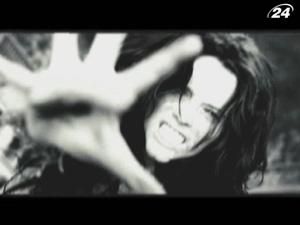 "Полювання на відьом": дівчину підозрюють у розповсюдженні лютої чуми "Полювання на відьом": дівчину підозрюють у розповсюдженні лютої чуми