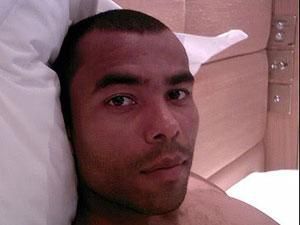 Коул і Коул нарешті розлучаються Коул і Коул нарешті розлучаються