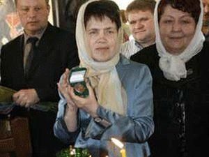 Дружину Януковича нагородили орденом великомучениці Катерини Дружину Януковича нагородили орденом великомучениці Катерини