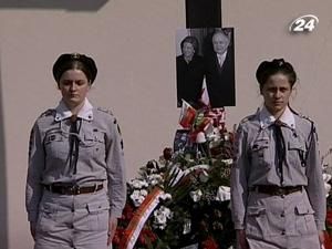 Причина катастрофи ТУ-154 під Смоленськом - помилка пілотів Причина катастрофи ТУ-154 під Смоленськом - помилка пілотів