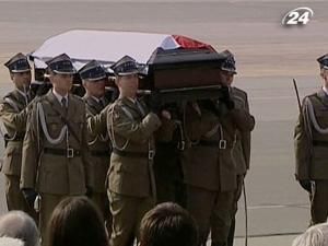Мати загиблого президента Польщі нарешті дізналася про смерть сина Мати загиблого президента Польщі нарешті дізналася про смерть сина