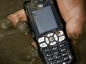 У Росії почалися продажі телефону Land Rover S1 У Росії почалися продажі телефону Land Rover S1