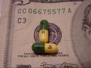 У Києві в аеропорту затримали ліванця за перевезення наркотиків У Києві в аеропорту затримали ліванця за перевезення наркотиків