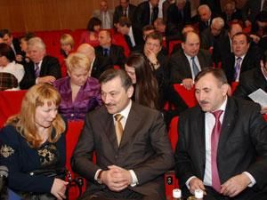 У Криму російська мова стала регіональною У Криму російська мова стала регіональною