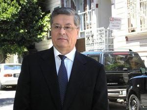 Лазаренко виграв суд у двох українських газет Лазаренко виграв суд у двох українських газет