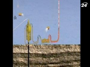 Витік нафти у Мексиканській затоці спробують зупинити за допомогою цементу Витік нафти у Мексиканській затоці спробують зупинити за допомогою цементу