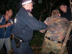 У Харкові затримали 10 захисників парку ім. Горького У Харкові затримали 10 захисників парку ім. Горького