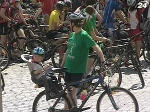 5 тисяч велосипедистів проїхались у центрі столиці