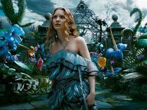 "Аліса в Країні чудес" увійшла у шістку найприбутковіших фільмів