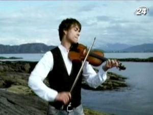 Олександра Рибака нагородили "Срібною калошею" — за плагіат Олександра Рибака нагородили "Срібною калошею" — за плагіат