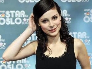 Переможниця цьогорічного "Євробачення" вийде заміж за Олександра Рибака Переможниця цьогорічного "Євробачення" вийде заміж за Олександра Рибака