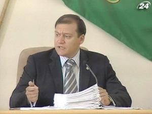 Михайло Добкін не вірить захисникам дерев Михайло Добкін не вірить захисникам дерев