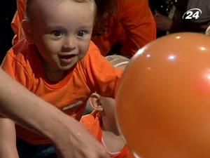 У столиці відбувся забіг у повзунках У столиці відбувся забіг у повзунках