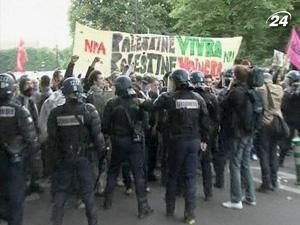 Ізраїль оприлюднив відео нападу на "Флотилію свободи" Ізраїль оприлюднив відео нападу на "Флотилію свободи"