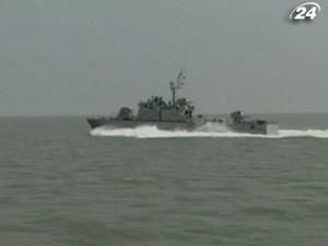 США і Південна Корея проведуть масштабні навчання у Жовтому морі США і Південна Корея проведуть масштабні навчання у Жовтому морі