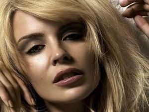 Кайлі Міноуг показала нове відео Кайлі Міноуг показала нове відео