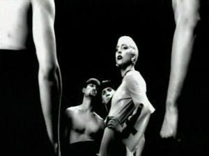 Lady Gaga вкрала кліп у Мадонни Lady Gaga вкрала кліп у Мадонни