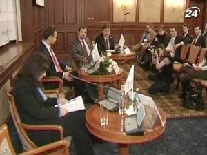 Дефіцит бюджету України повинен скоротитися Дефіцит бюджету України повинен скоротитися