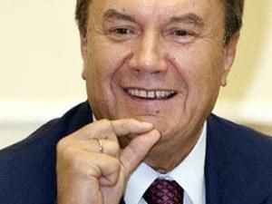 Янукович вкотре сказав щось не те, Азаров — разом з ним Янукович вкотре сказав щось не те, Азаров — разом з ним