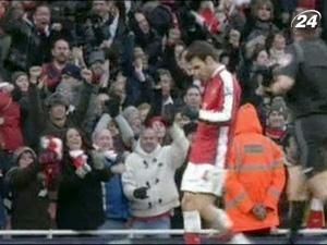 "Арсенал" відхилив пропозицію "Барси" щодо Фабрегаса "Арсенал" відхилив пропозицію "Барси" щодо Фабрегаса