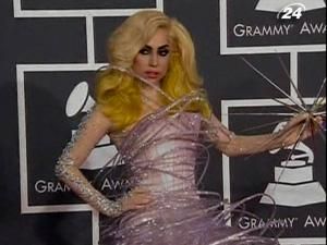 У Lady GaGa виявили смертельну хворобу - вовчий лишай У Lady GaGa виявили смертельну хворобу - вовчий лишай